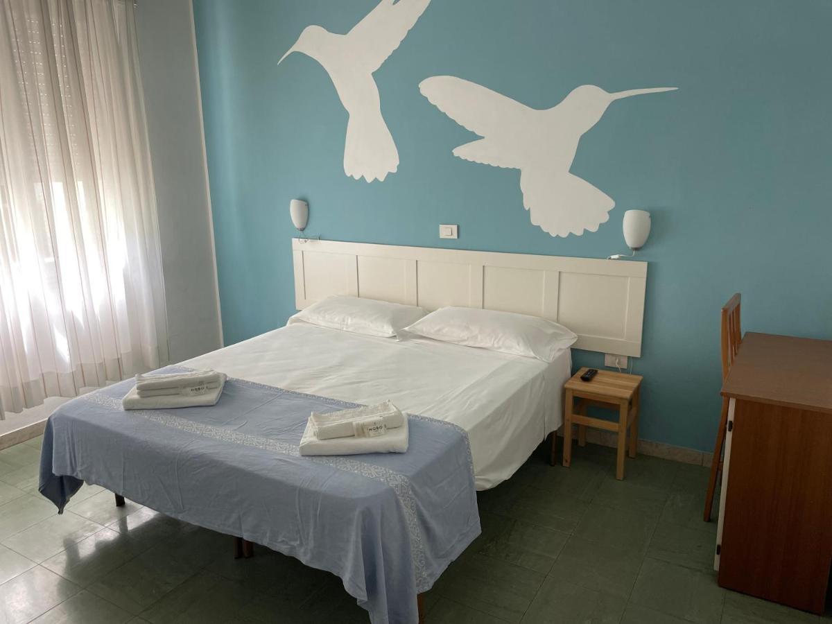 Hotel Aloha Cesenatico Exterior photo